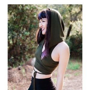 ZhenNymph Nagini Hooded Crop Top Wrap